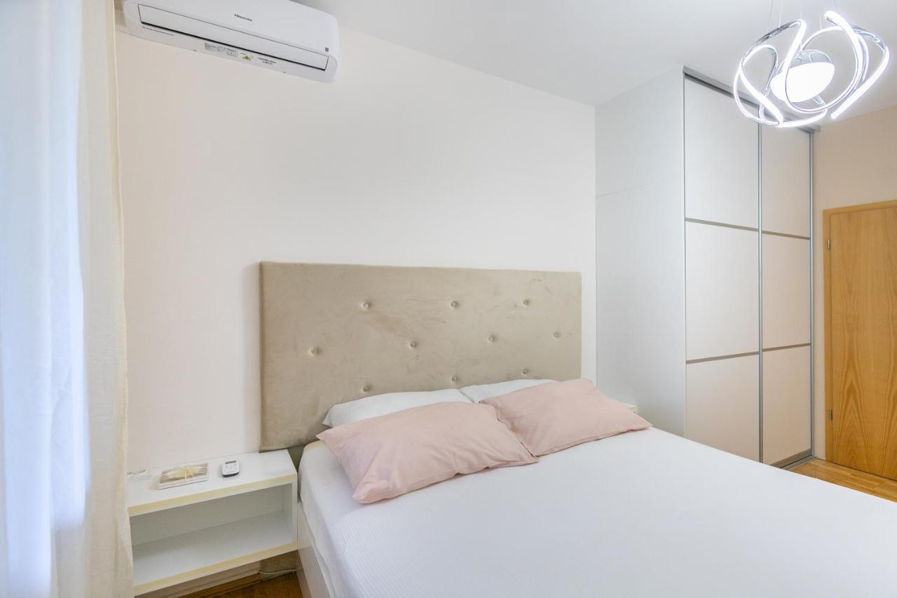 Apartment Relax Whit Big Terrace 170M2 Near The Beach سبليت المظهر الخارجي الصورة
